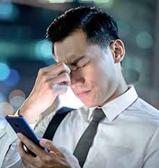 Poor kidney function leads to a buildup of toxins in the blood. Toxins damage enzymes, causing a reduction of oxygen in blood and a slow-down of cell metabolism. The consequences are fatigue, accelerated aging and increased risk of health issues (e.g. heart diseases, diabetes, osteoporosis).