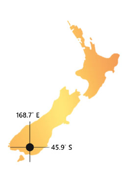 紐西蘭南島南部南地大區艾萃鹿莊®紐西蘭紅鹿的長白山